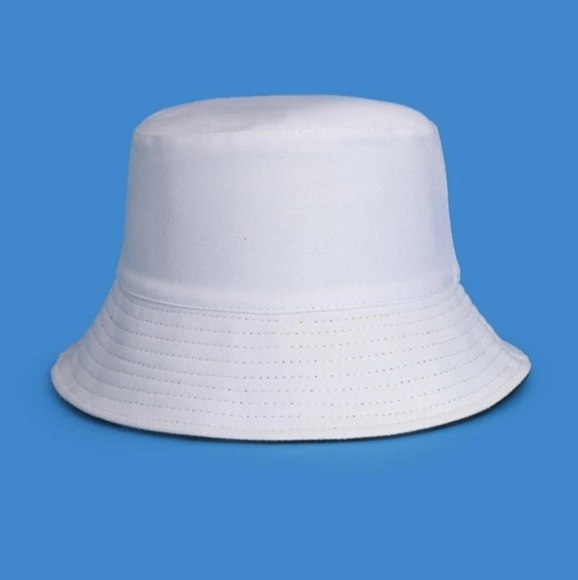 NWT ROMWE Snoopy Halloween bucket hat. - Picture 4 of 8